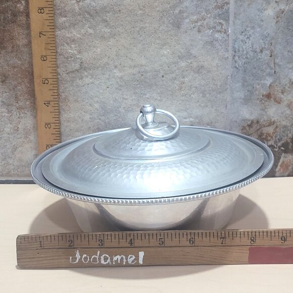 Vintage BW Buenilum Hammered Aluminum Serving Dish with Lid - Picture 8 of 8